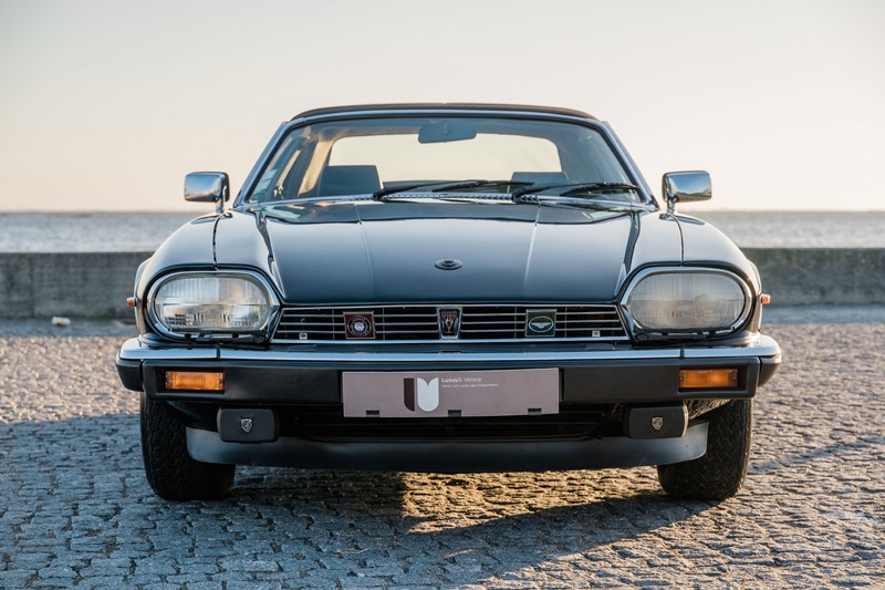 1988 Jaguar XJ-SC V12 295HP